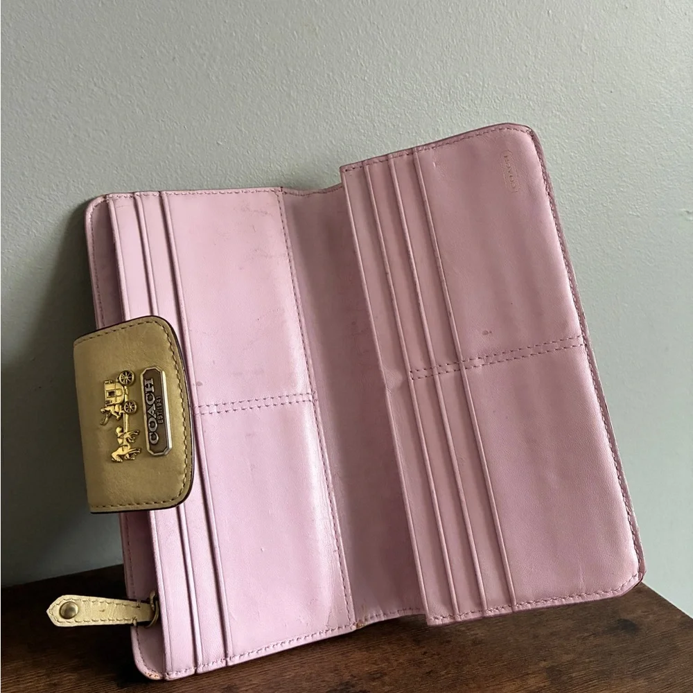 Coach Madison Op Art Signature Sateen Wallet - Picture 4 of 7